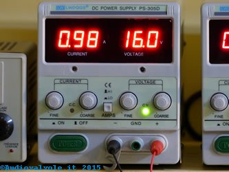 Alimentatore variabile da 0 a 30 volt, da 0 a 5 ampere stabilizzato da laboratorio