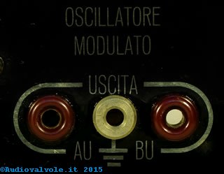 Oscillatore Modulato Scuola Radio Elettra Torino Uscita a due livelli di tensione del segnale