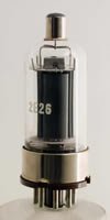 2E26 Pentodo usato come amplificatore di tensione a pendenza variabile