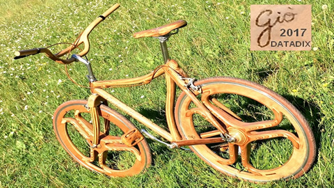 Dino Giulianelli, bicicletta in legno