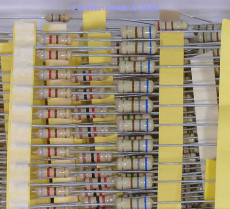 Componenti di uso comune in laboratorio di elettronica