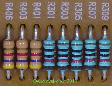 Resistori montati su PCB