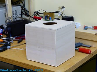 Amplificatore audio per laboratorio elettronico