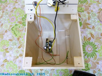Amplificatore audio per laboratorio elettronico