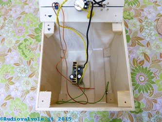 Amplificatore audio per laboratorio elettronico