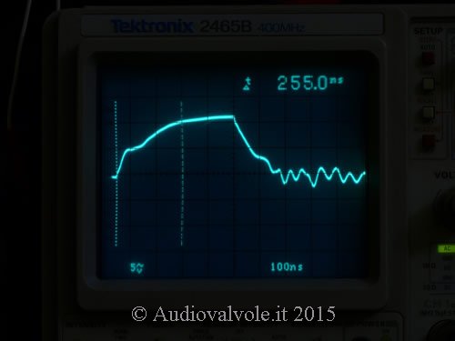 Tensione sul gate del mosfet