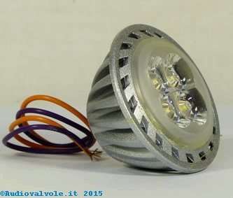 Lampada led per strobo ricavata da faretto da 3 watt